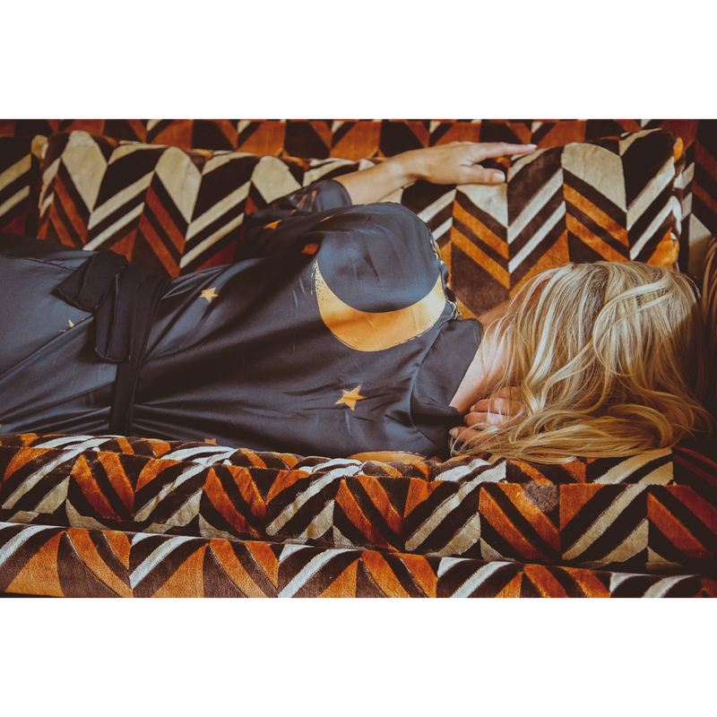 The Royal Robe in Twilight